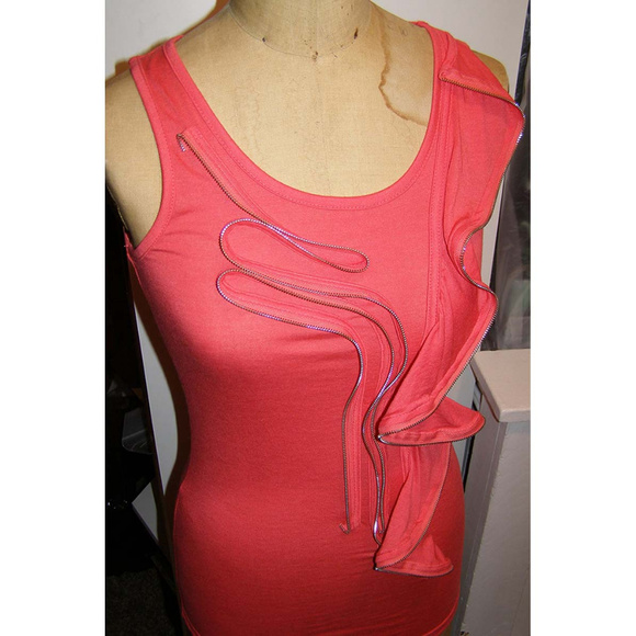 🌺 New Long Coral Tank top by YA with Zipper Ruffle M - Picture 3 of 6